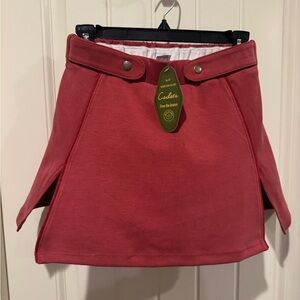 Cadets free the knees skort